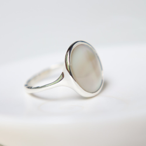 Silver】夜光貝リング 波模様 12号 指輪・リング R shanka 通販