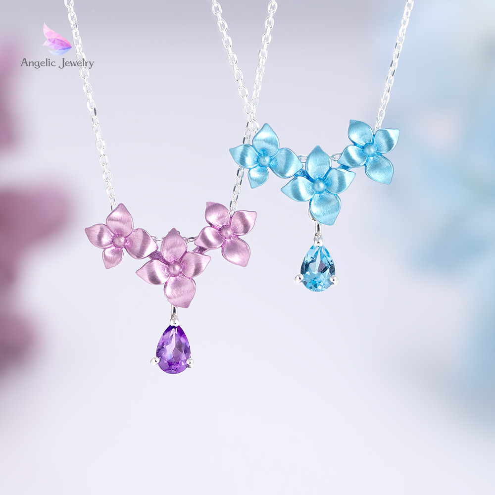 紫陽花と雨粒のネックレス