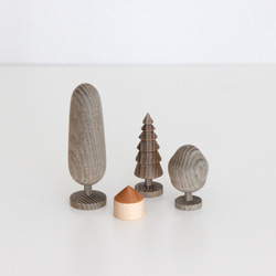 木の置物　夏　 3枚目の画像