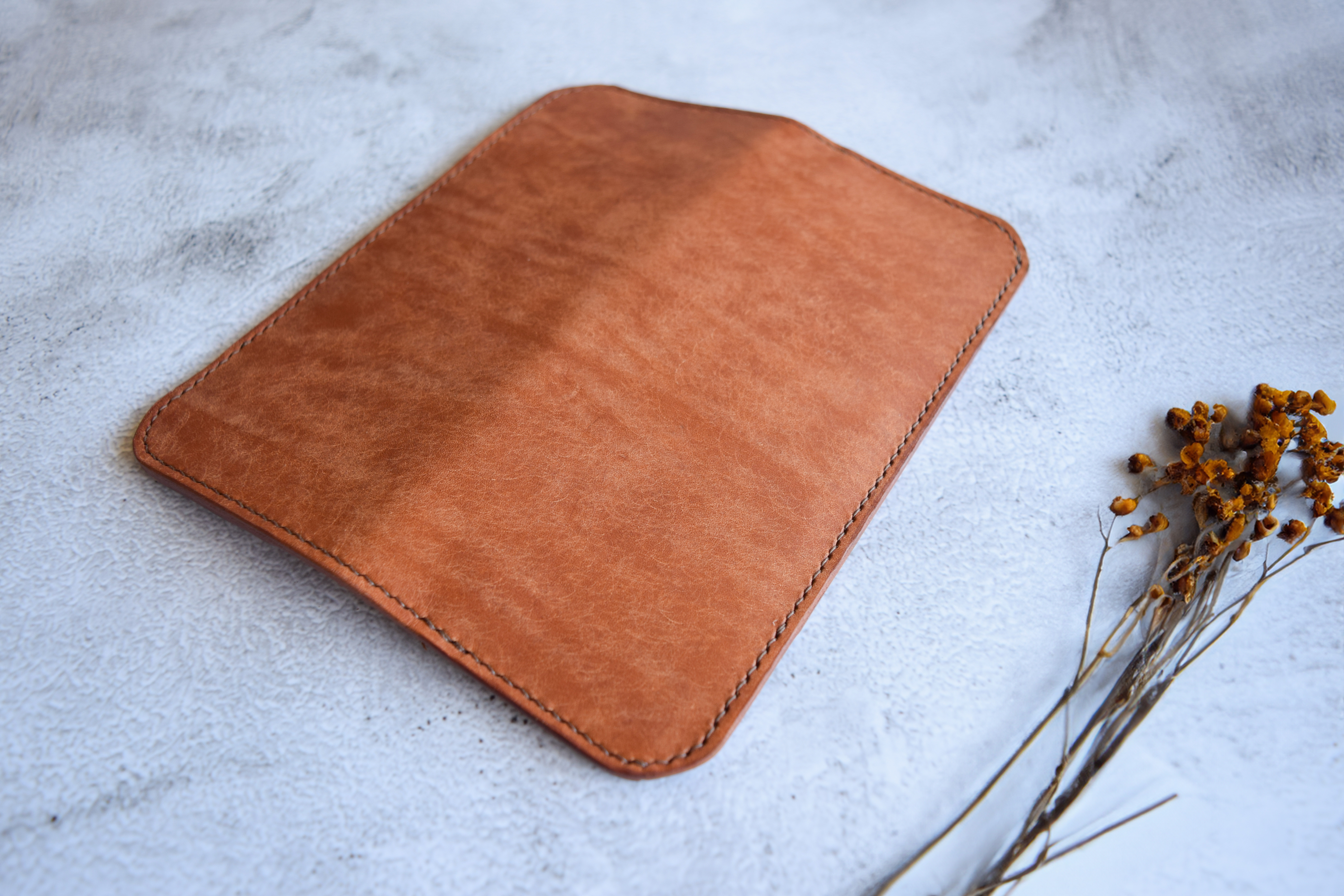 スリム薄型長財布　本革　ｲﾀﾘｱﾝﾚｻﾞｰ　Brown　ブラウン