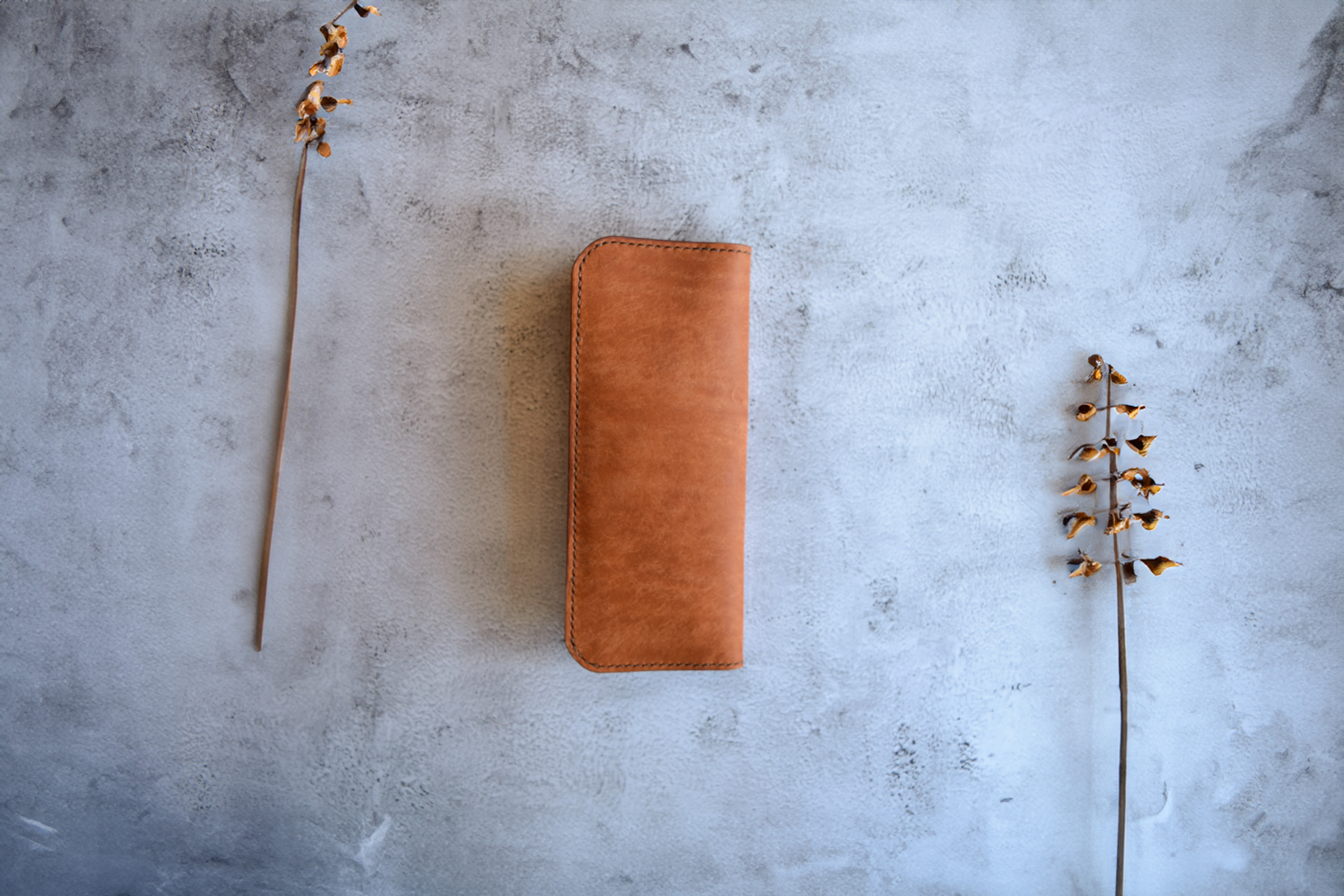 スリム薄型長財布　本革　ｲﾀﾘｱﾝﾚｻﾞｰ　Brown　ブラウン