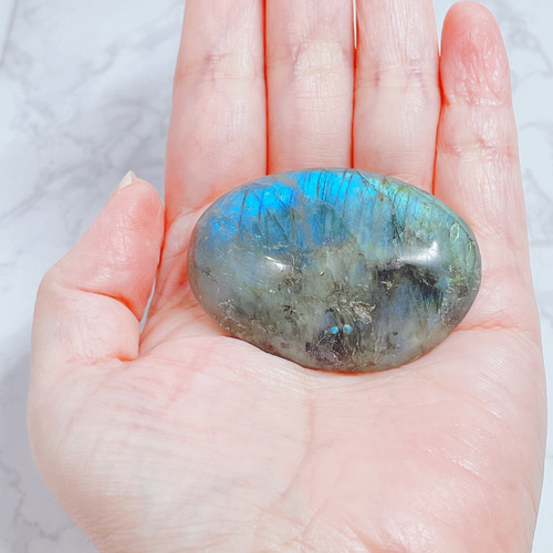 自然の美 ラブラドライト  807g 一点物 神秘的な輝き！自分に合った仕事 人脈を引き寄せる 潜在能力を