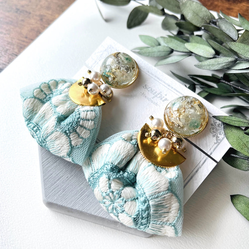 大ぶりチュールインド刺繍リボンタッセルピアス/イヤリング イヤリング