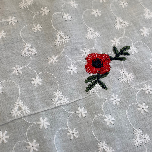 ナ4【26】◆逸品◆正絹◆色無地フルセット　 ◆地模様（花文様刺繍） dbf4ae8ff462c256b1aca47ae919ff