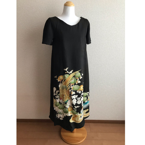 54☆黒留袖☆着物リメイク☆ワンピース＆ボレロ☆M☆一点物