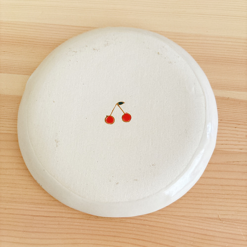 ミルキーなさくらんぼのお皿 小皿 ココロ店 通販 17767949｜Creema