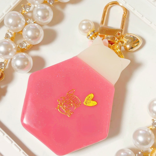 ねこちゃんのチョコBOX◇シャカシャカキーホルダー シェイカー レジン