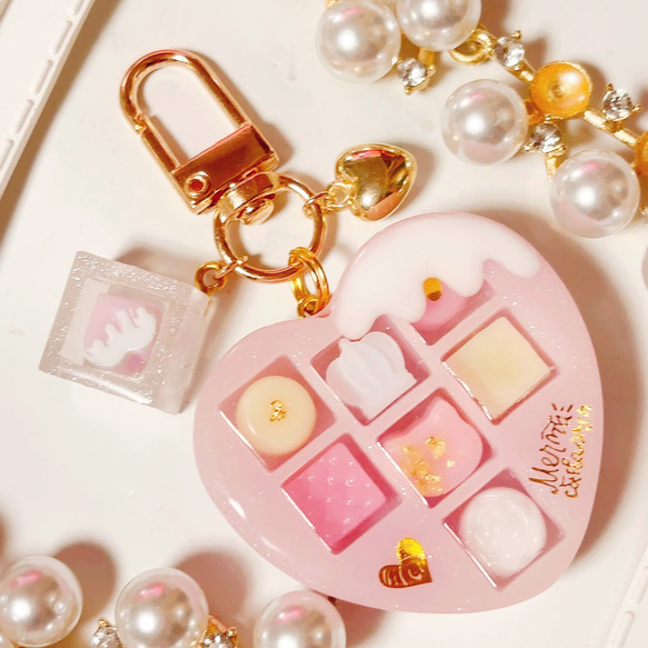 いちごみるく メルティチョコBOX◇シャカシャカキーホルダー ハート