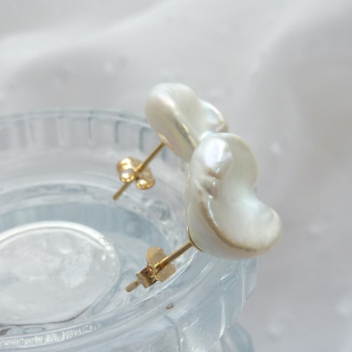 ☆K14YG✧花びら・淡水パール ピアス ピアス（スタッド・一粒） Stella  