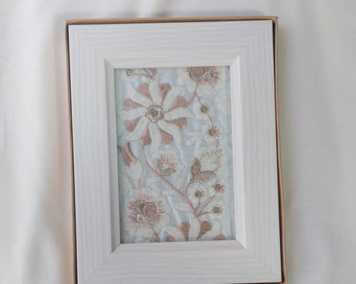 strawberry様♡専用です　ハンドメイド　 リボン刺繍フレーム 7eb5e00e955903005c990541cff633
