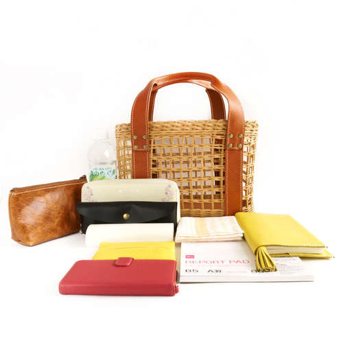 キタムラ✨かごバッグ レザー トートバッグ 夏 編み込み 保存袋 自立