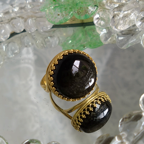 まん丸 黒曜石・・Golden シャイン オブシディアン ring