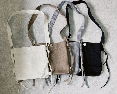 にこ¨̮⃝ item shoulder bag（ivory） にこ¨̮⃝ item shoulder bag（ivory） Zebra Shoulder Handbag(Limited