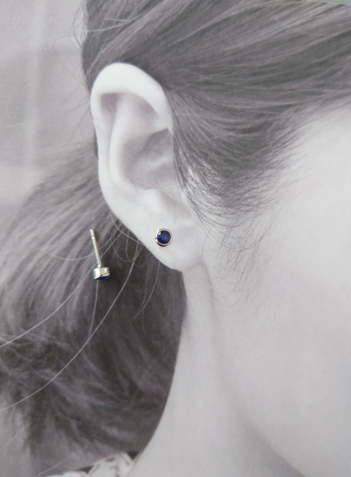 【久しぶりの出品です】覆輪 サファイア プラチナ900  ピアス 9月 Pt900