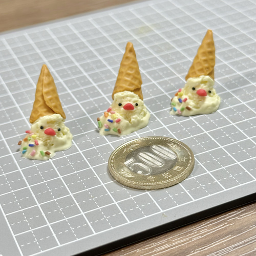 溶けかけ文鳥アイスクリーム 立体・オブジェ はらぺこ文鳥 通販