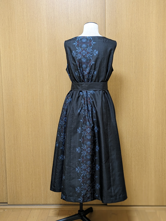 SOLD　着物リメイク　ワンピース　大島紬　M〜L 