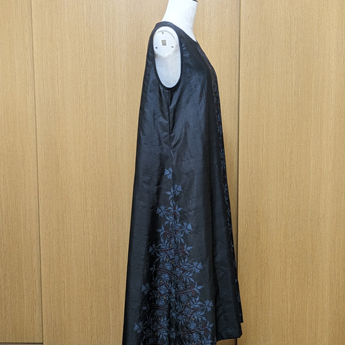 SOLD 着物リメイク ワンピース 大島紬 M〜L（着物リメイク裏無し後  