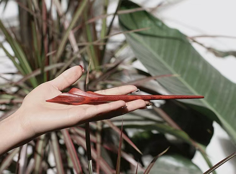 ハンドメイド かんざし 手作り 见山 木簪 コートジボワールの紫檀 マジェステ 和装髪飾り ヘアアクセサリー 誕生日