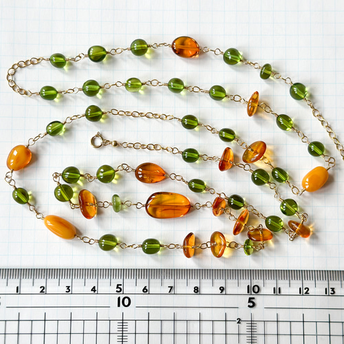 14kgf*軽やかアンバー（天然琥珀）のロングネックレス*アジャスター  