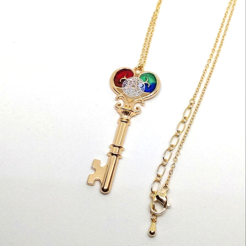 魔法王家の秘密のカギ レジンアクセサリー ネックレス・ペンダント