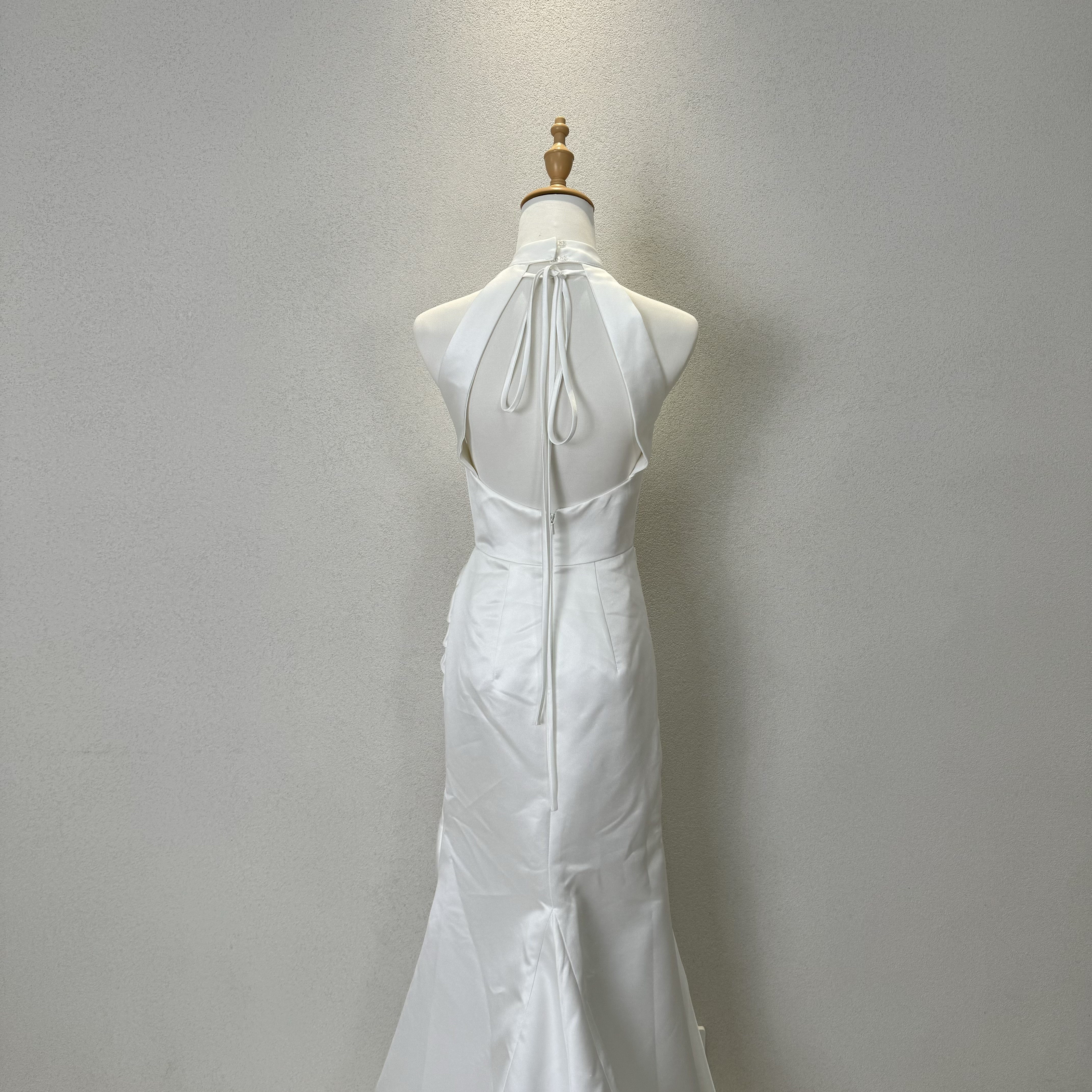 買わないと損！ホルターネック袖なし背中見せ　マーメイドド　パーティードレス前撮り/写真撮影/結婚式お呼ばれ二次会/披露宴