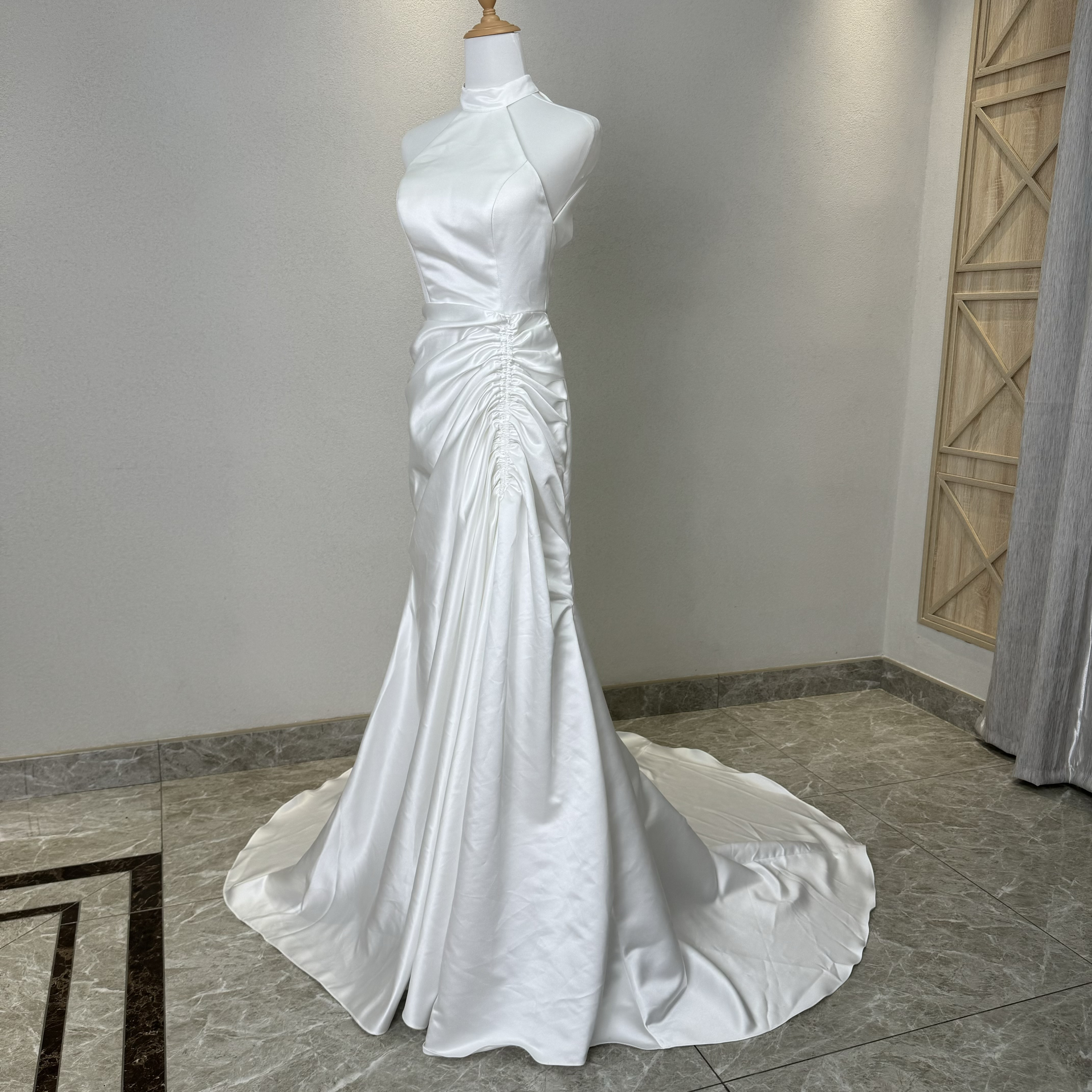 買わないと損！ホルターネック袖なし背中見せ　マーメイドド　パーティードレス前撮り/写真撮影/結婚式お呼ばれ二次会/披露宴