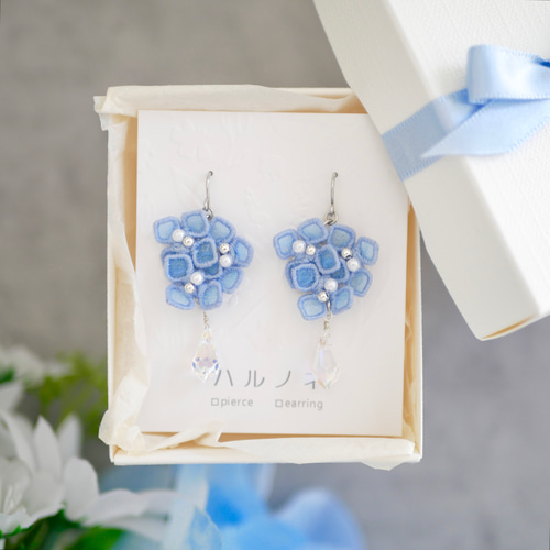 雫煌めく紫陽花[ベビーブルー]ピアス/イヤリング (受注生産