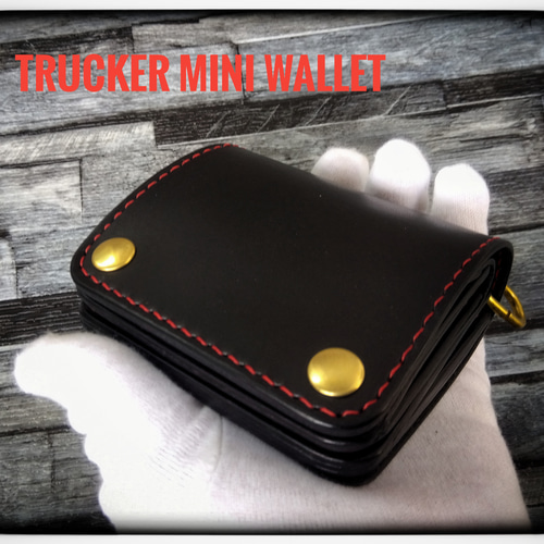 ◇限定品◇お札を折らず収納☆トラッカー ウォレット ミニ  