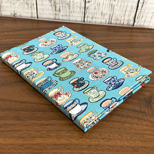 手製本のストックブック（切手ホルダー）＊紙小物の収納にも！[三つ折