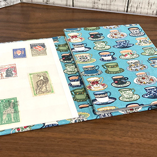 手製本のストックブック（切手ホルダー）＊紙小物の収納にも！[三つ折