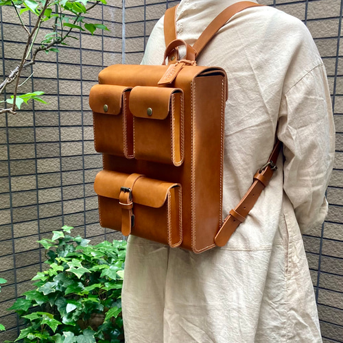 ヌメ革 スマートフラップリュック 箱型ポケット3 手縫い ☆送料無料