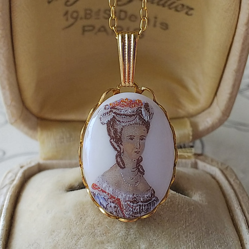 CORALヴィンテージ14連ネックレスシルバージュエリー