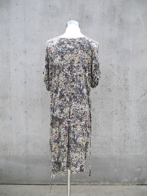 イタリア製　カシミア混花柄プリントシンプルワンピース　1点物