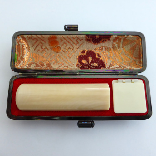 希少！高級品！マッコウ鯨歯 芯持ち印材 φ18.01×60.40㎜ 高級