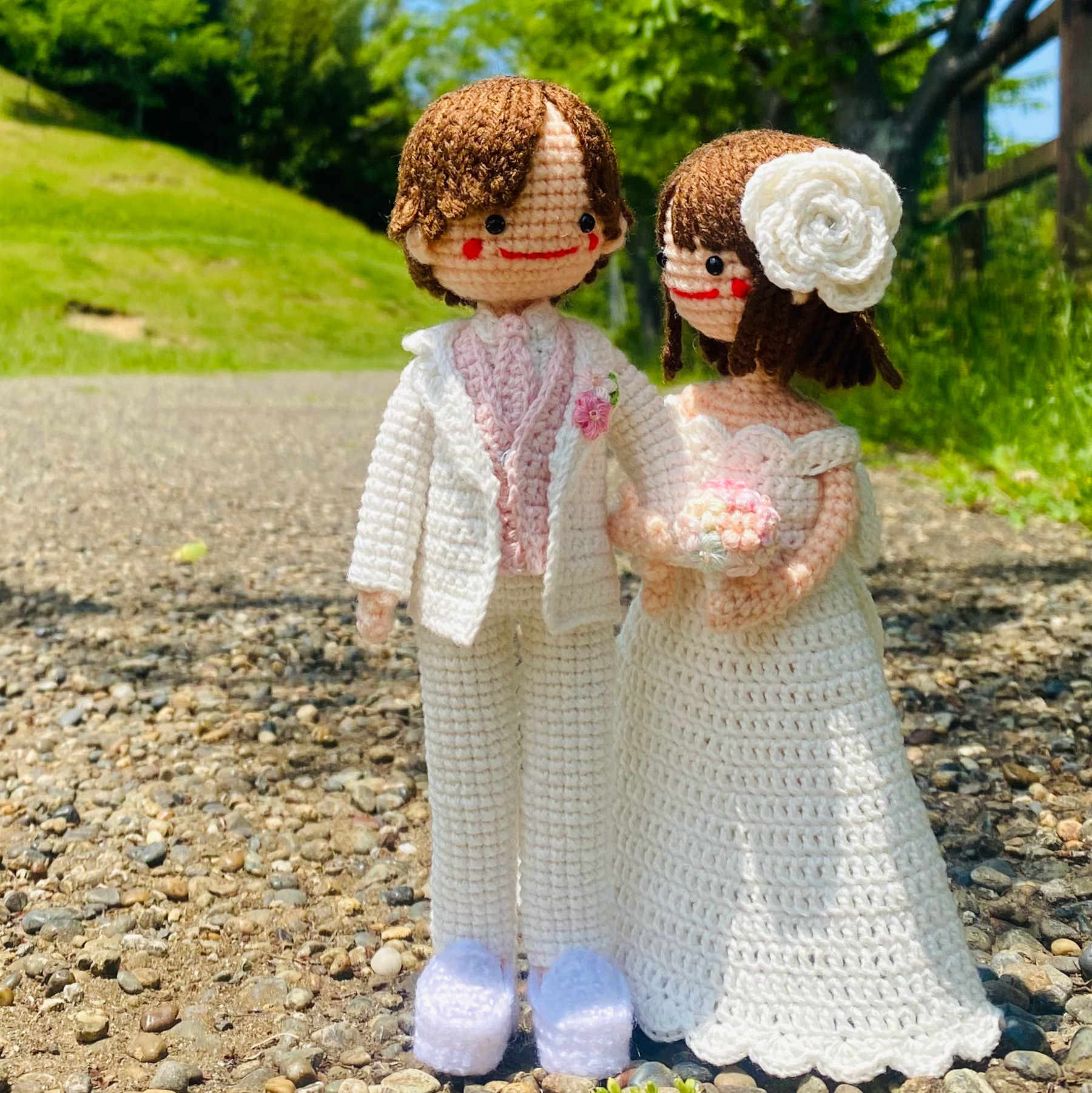 セブンイレブン 冬ギフト カタログ 花束付き ウェディングドール あみぐるみ あみぐるみ