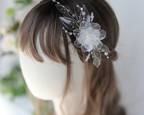 ☆一点物 朝露の妖精 透明 ヘアアクセサリー アメリカンフラワー 髪