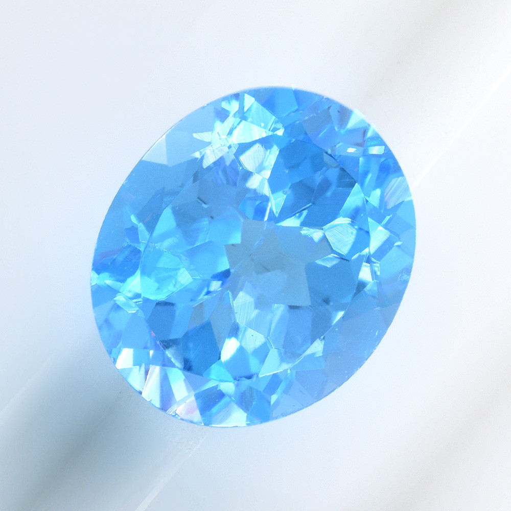 ブルートパーズ カット ルース SAK092