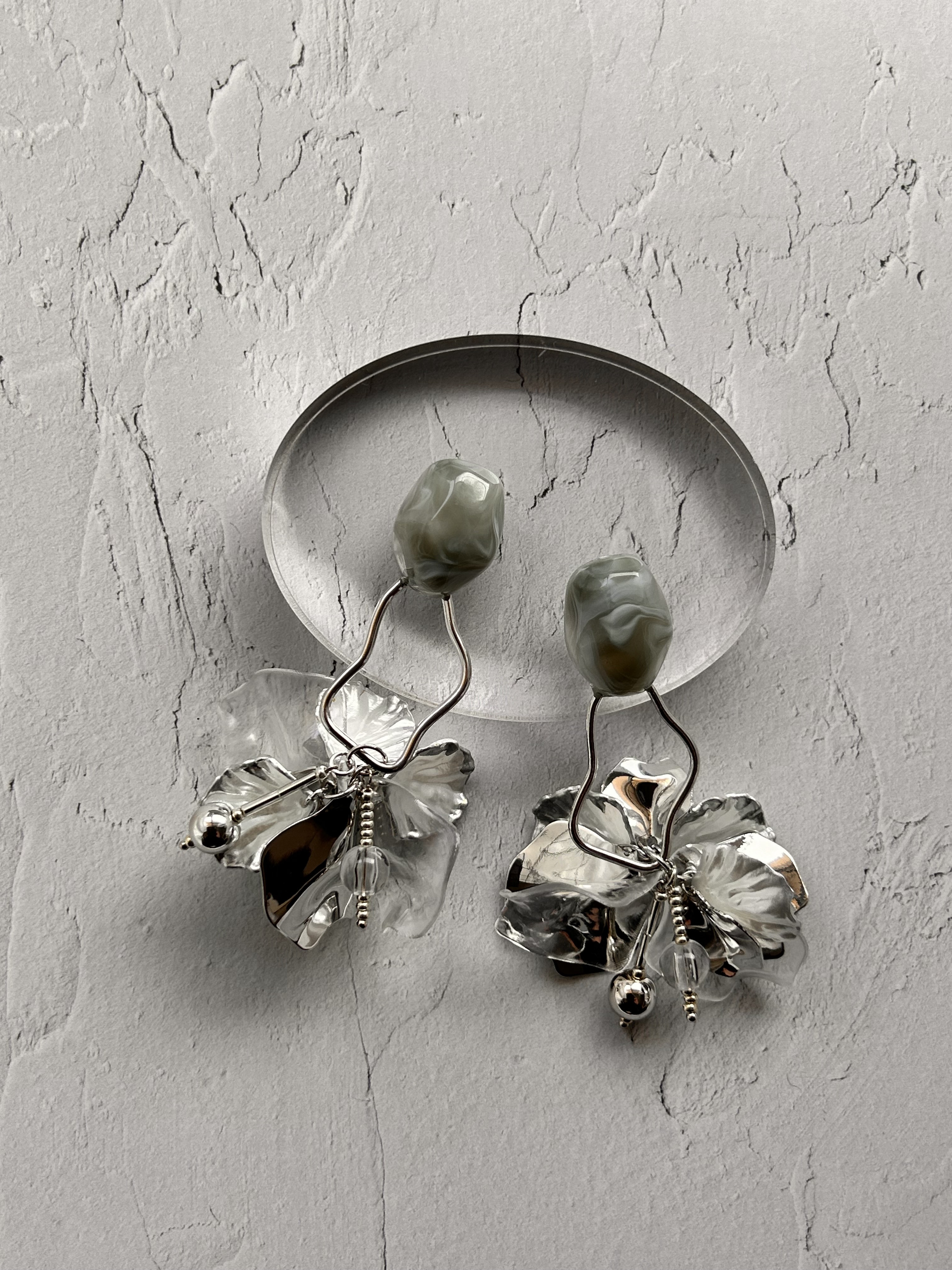 花びらピアス/イヤリング/シルバー 4,494円