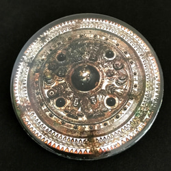 三角縁神獣鏡 印刷 缶ミラー 鏡 三角縁四神二獣鏡 卑弥呼 邪馬台国 グッズ レプリカ ホビー 銅鏡 mirror 手鏡 4枚目の画像