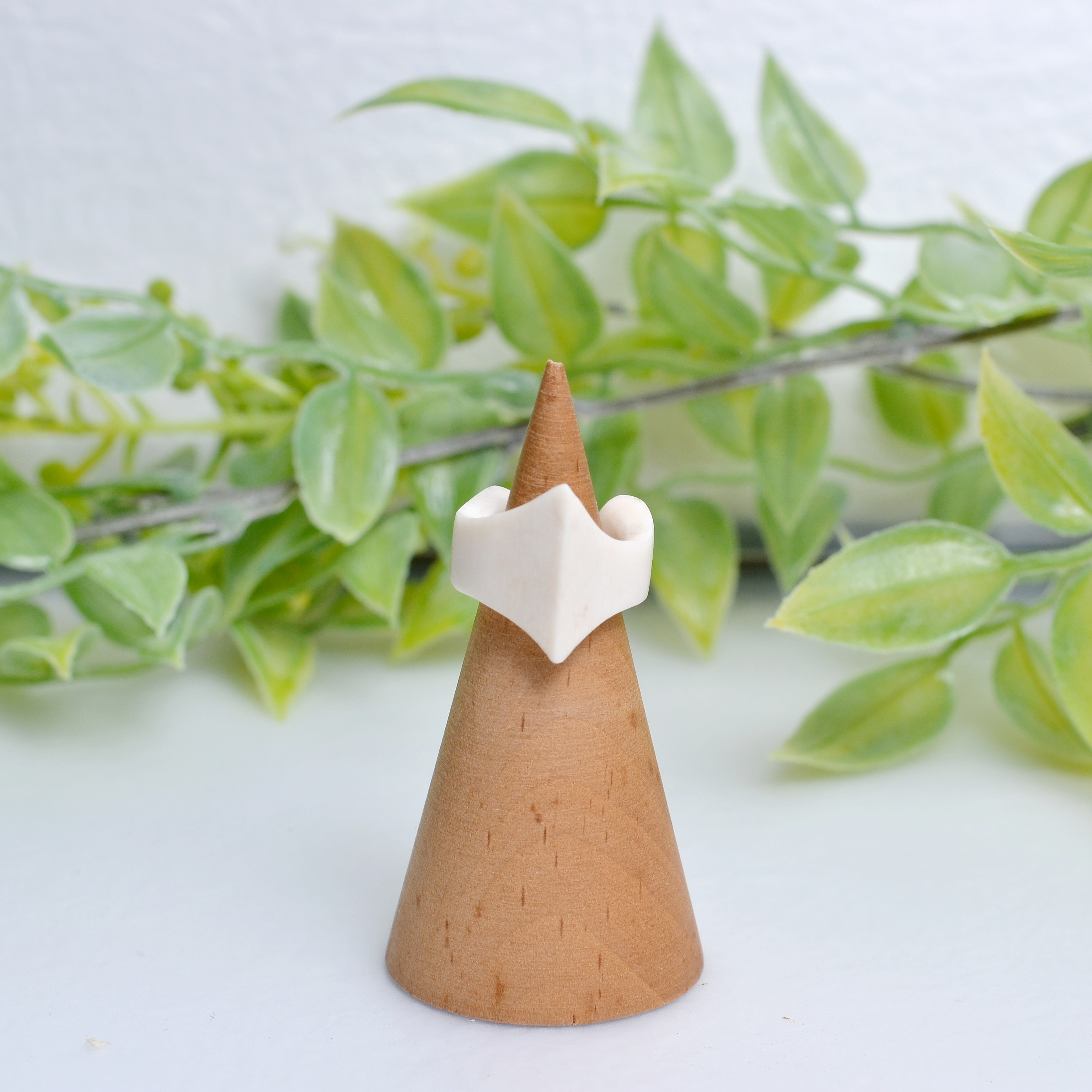 鹿角　イヤーカフ　スター