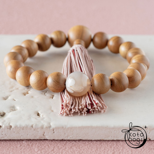 サンムーンストーン 数珠 天然石 女性用 念珠 略式数珠 お守り 神具・仏具2024 ご祝儀袋・袱紗（ふくさ） お守りブレス・数珠・お念珠のコトホギ  通販 16197188｜Creema(クリーマ) ブレスレット★御守り　運気　念珠☆天然石★一言メッセージ付き