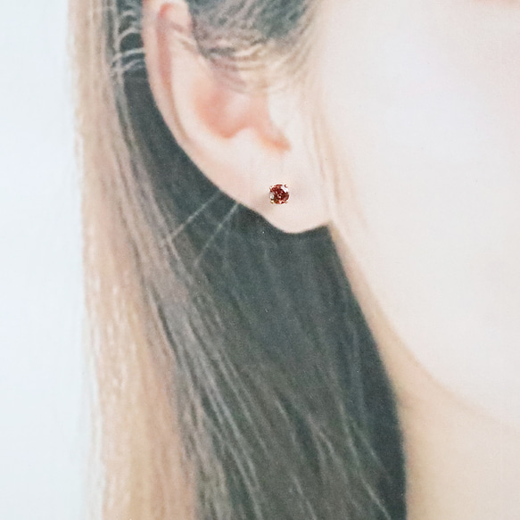 超希少！レディッシュブラウンジルコンのひと粒ピアス｜カラーチェンジ｜限定数｜選べるピアス金具 アレルギー対応 3枚目の画像