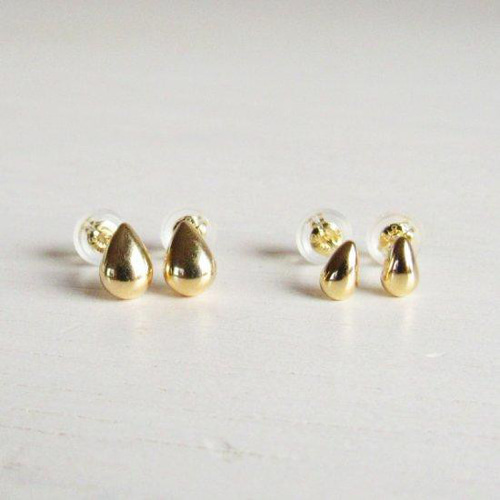 K18✨ピアス ドロップ S 18金 スタッド 18KYG しずく 18K 刻印 18K K18 18金 ピアス 刻印 18KYG ドロップ スタッド S ピアス