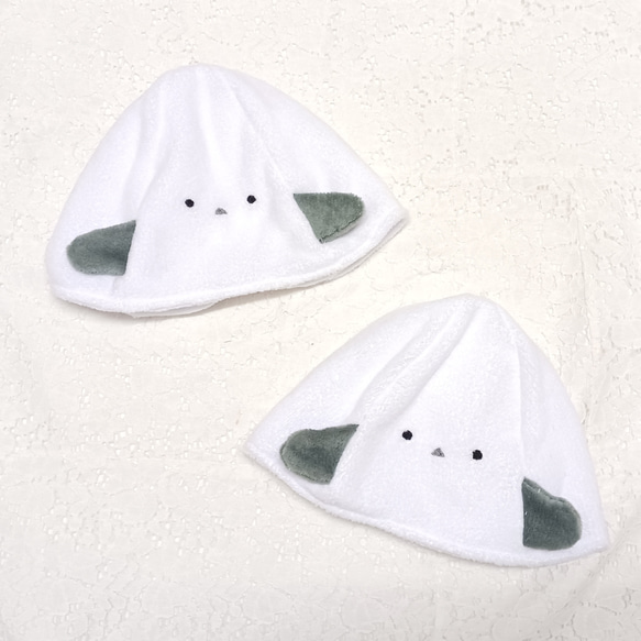 つぶらな瞳が可愛い 雪の妖精 シマエナガになれるサウナハット ハット