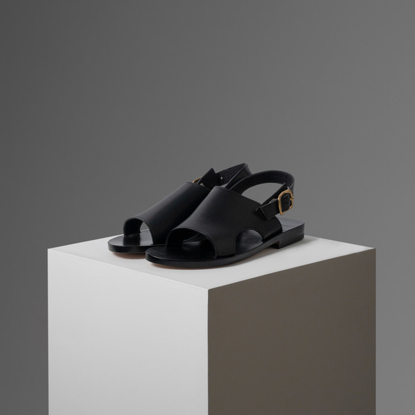 Belt sandal  / [BLACK PACK] <メンズ> 1枚目の画像