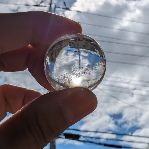 天然石スフィアブルーグリーン キラキラ虹入り