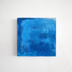 静かな青い世界へ誘うインテリアアート（Deep water #5300）アクリル