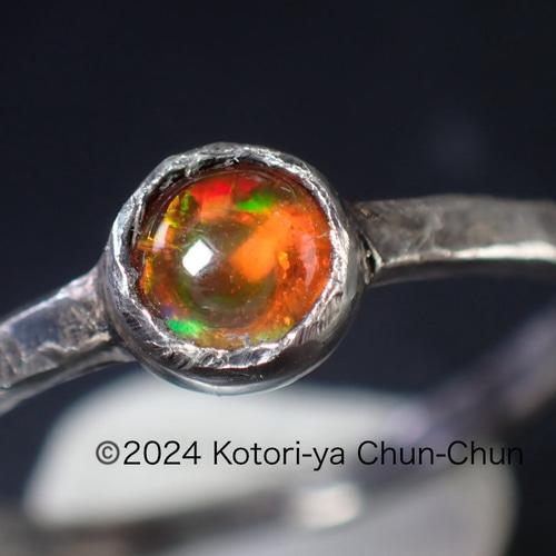 バチバチの遊色】カボションカット 天然メキシコオパール・シルバー