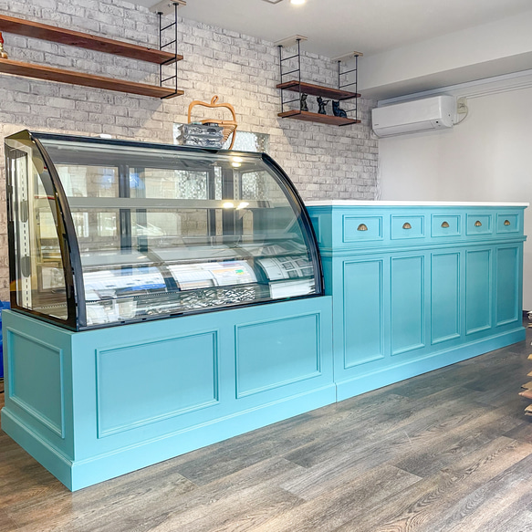 ケーキ屋さん お菓子屋さん向け 冷蔵ショーケースカウンターW2000 かわいいレジカウンター オーダーメイド店舗什器 