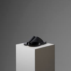 Tong sandal  / [BLACK PACK] <レディース> 1枚目の画像